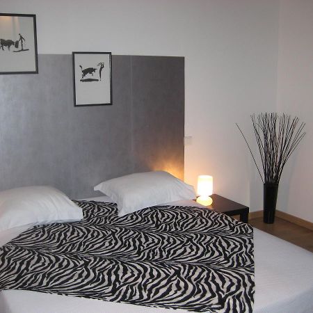 Appart'Hotel Et Chambres Essentiel Spa Arles Exterior foto
