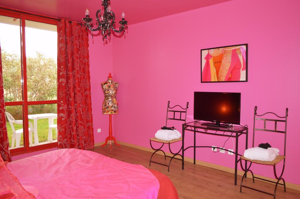 Appart'Hotel Et Chambres Essentiel Spa Arles Exterior foto