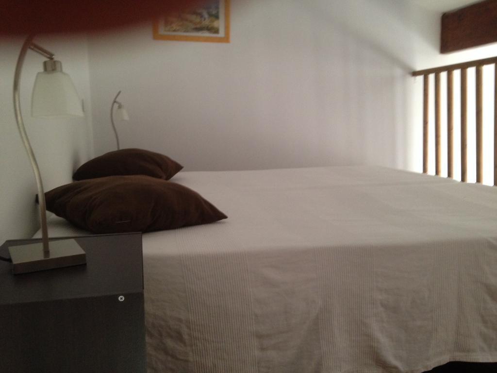 Appart'Hotel Et Chambres Essentiel Spa Arles Exterior foto